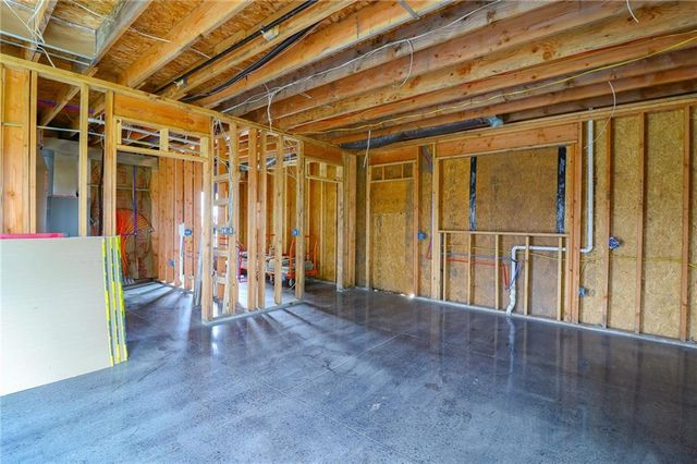 1411 S Hudnall Road, Oak Grove, MO 64075