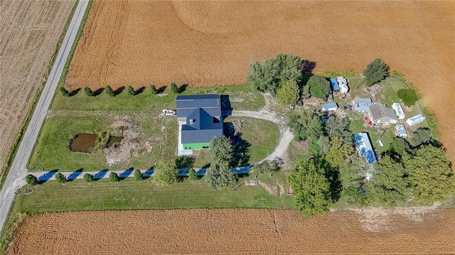 1411 S Hudnall Road, Oak Grove, MO 64075