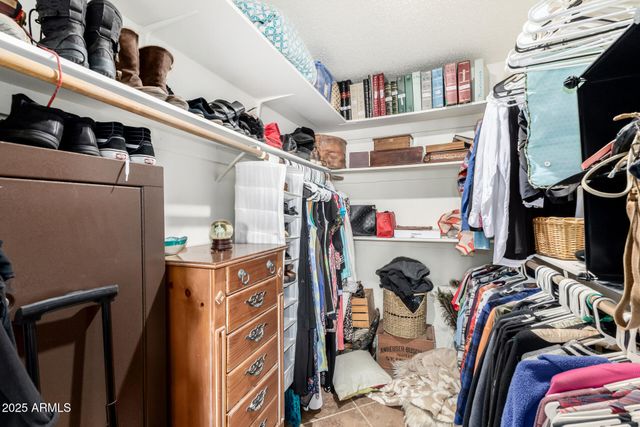 9333 E Parkside Drive, Sun Lakes, AZ 85248