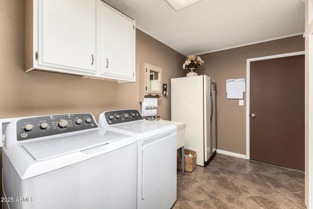 9333 E Parkside Drive, Sun Lakes, AZ 85248