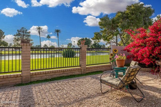 9333 E Parkside Drive, Sun Lakes, AZ 85248