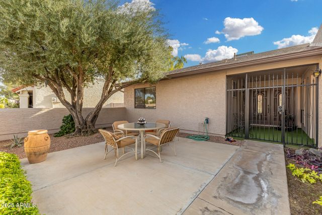 9333 E Parkside Drive, Sun Lakes, AZ 85248