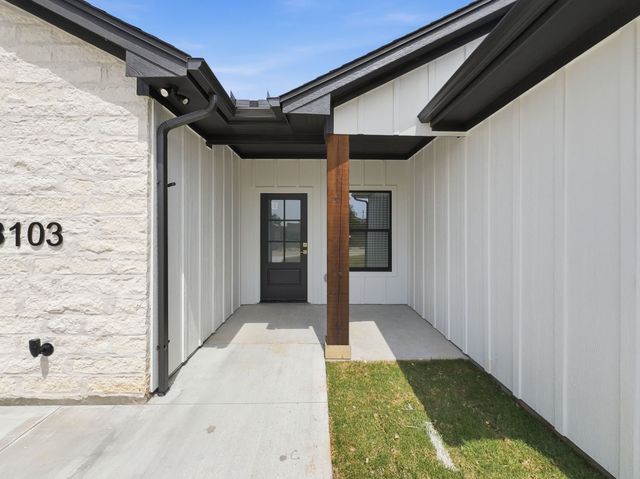 3103 Neches River Trail, Granbury, TX 76048