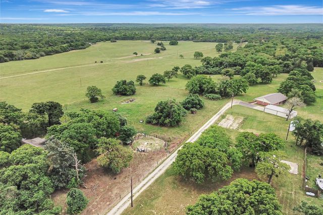 13526 Fm 977 W, Marquez, TX 77865