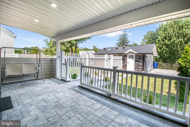 17 MIDDLESEX AVE, Hainesport, NJ 08036