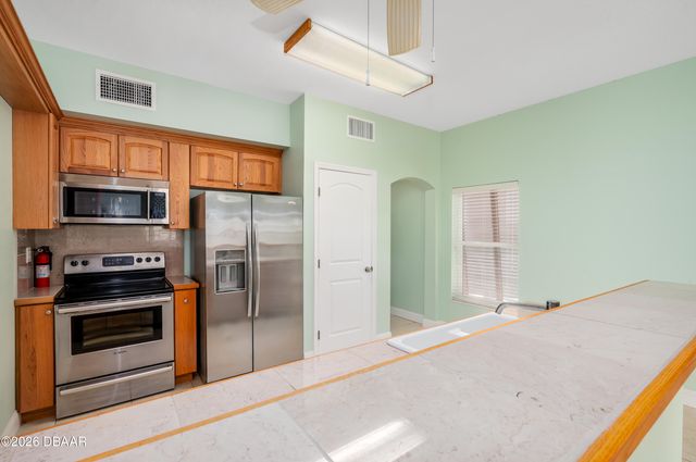 214 Gary Avenue, Oak Hill, FL 32759