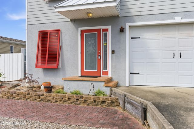 214 Gary Avenue, Oak Hill, FL 32759