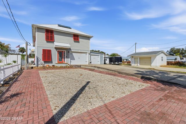 214 Gary Avenue, Oak Hill, FL 32759