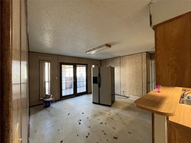 14847 Green Valley Drive, Balch Springs, TX 75180