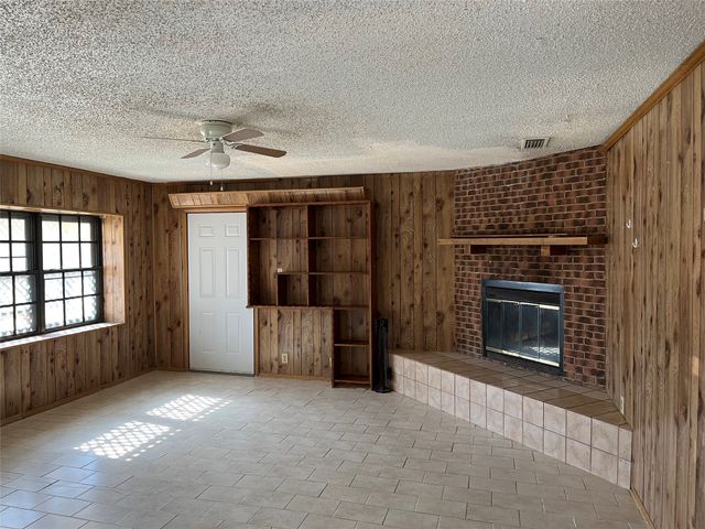 14847 Green Valley Drive, Balch Springs, TX 75180