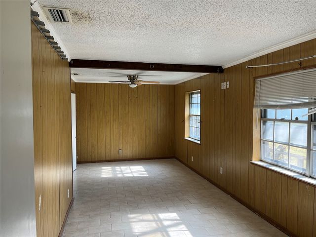 14847 Green Valley Drive, Balch Springs, TX 75180