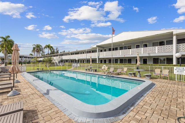 600 Layne Blvd 130, Hallandale Beach, FL 33009