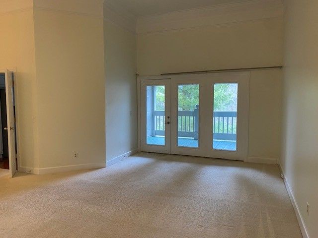 409 Ashlawn Ct, Nashville, TN 37215