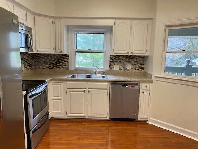 409 Ashlawn Ct, Nashville, TN 37215