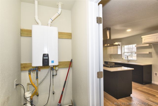 4769 S Boston Avenue, Tulsa, OK 74105