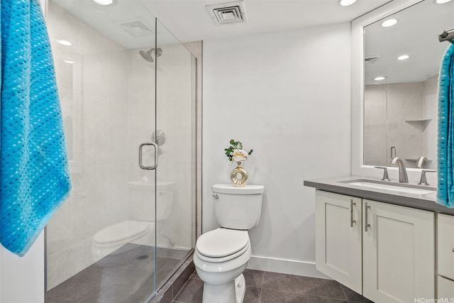 300 Wai Nani Way II-1912, Honolulu, HI 96815