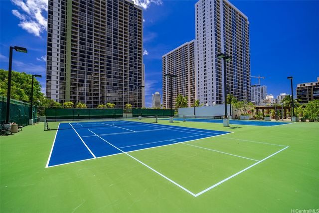 300 Wai Nani Way II-1912, Honolulu, HI 96815