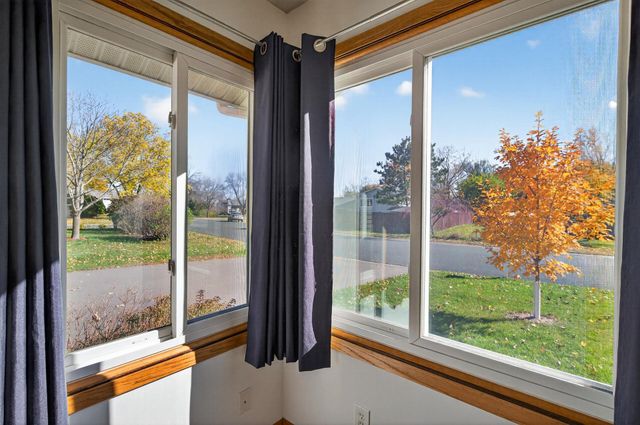 1355 Jurdy Road, Eagan, MN 55121