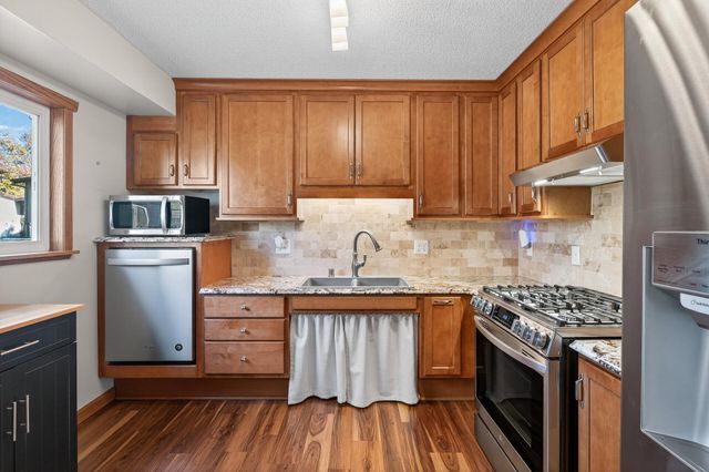 1355 Jurdy Road, Eagan, MN 55121