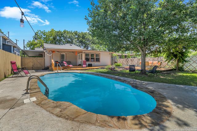 1743 Huisache Ave, San Antonio, TX 78201