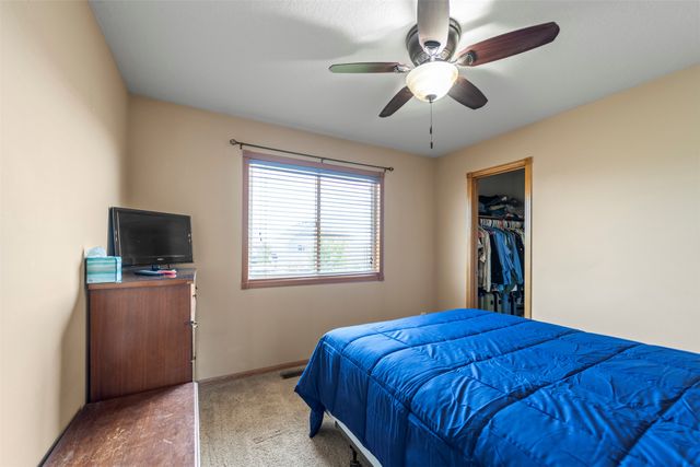 625 Meadow Circle, Huxley, IA 50124