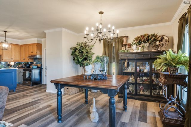 411 W RUBY AVENUE, Iowa Park, TX 76367