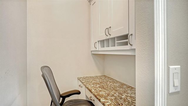 7159 WESTHILL COURT, Lakewood Ranch, FL 34202