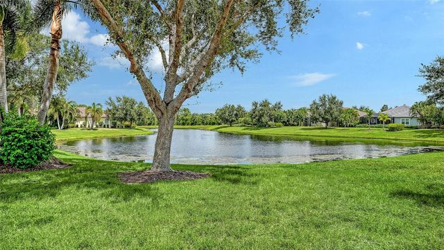 7159 WESTHILL COURT, Lakewood Ranch, FL 34202