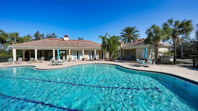 7159 WESTHILL COURT, Lakewood Ranch, FL 34202