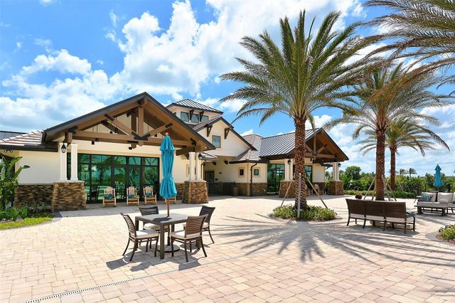 7159 WESTHILL COURT, Lakewood Ranch, FL 34202