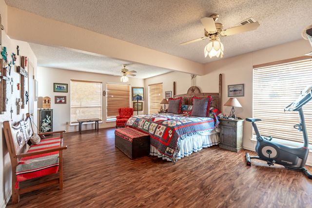 5777 County Road 309, Cranfills Gap, TX 76637