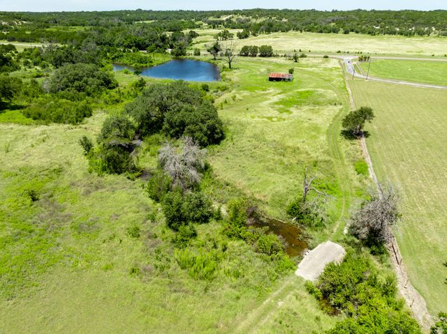 5777 County Road 309, Cranfills Gap, TX 76637