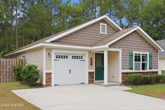 108 Oyster Landing Drive, Sneads Ferry, NC 28460