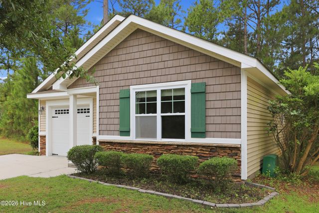 108 Oyster Landing Drive, Sneads Ferry, NC 28460