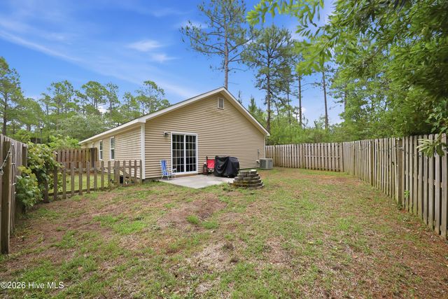 108 Oyster Landing Drive, Sneads Ferry, NC 28460