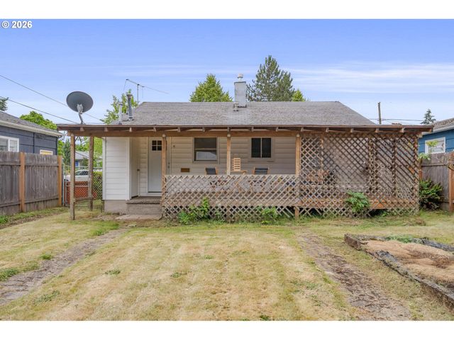 6025 Se KNIGHT St, Portland, OR 97206