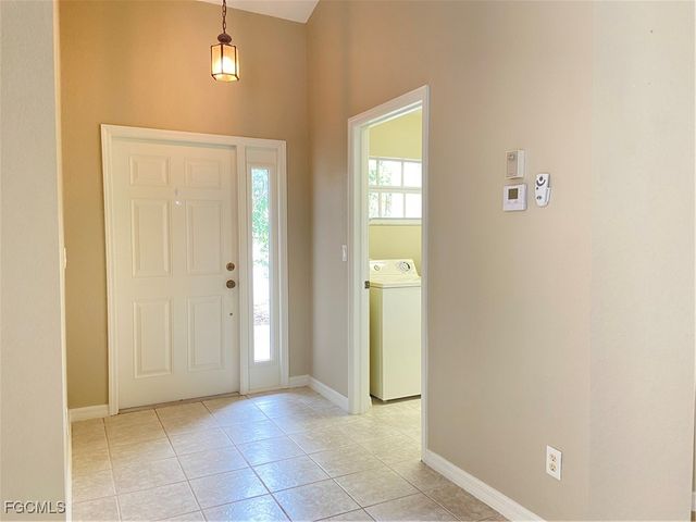 2287 Summersweet DR, Alva, FL 33920