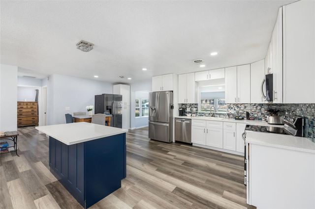 10350 SE 43RD COURT, Belleview, FL 34420