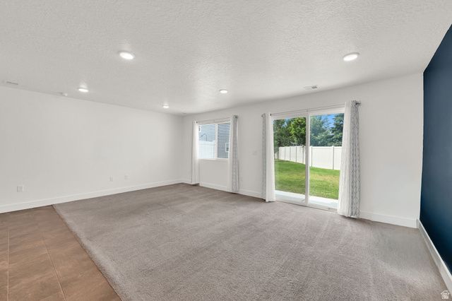 6483 S ASPEN LN, South Weber, UT 84405