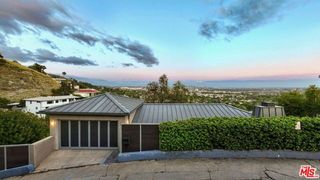 7944 Fareholm Drive, Los Angeles, CA 90046