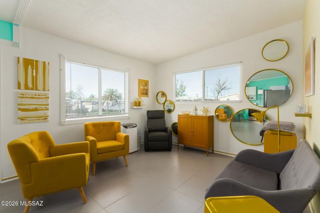 1217 W Hadley Street, Tucson, AZ 85705