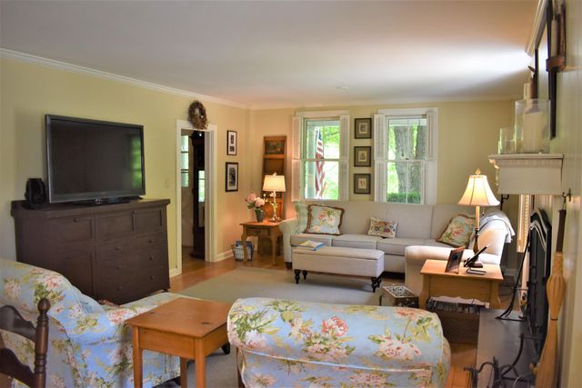 2350 W Broadway, Granville, OH 43023