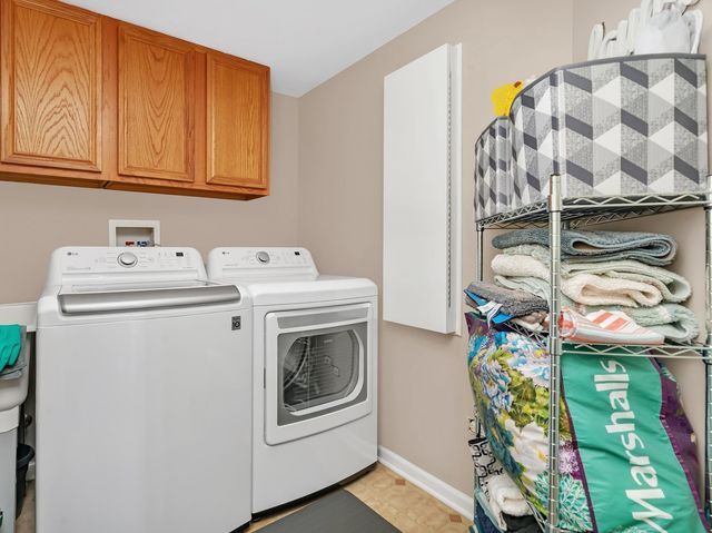 6743 S Pointe Drive 1C, Tinley Park, IL 60477