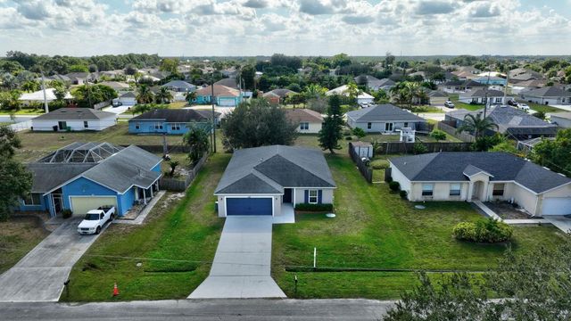 418 SW Fields Avenue, Port St. Lucie, Port St Lucie, FL 34953