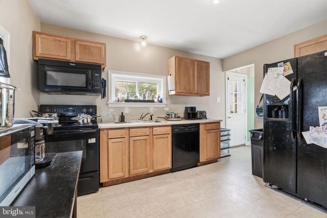 3523 DIXON AVE, Bristol, PA 19007
