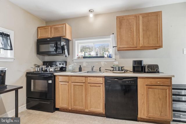 3523 DIXON AVE, Bristol, PA 19007