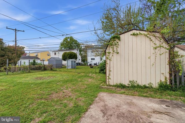 3523 DIXON AVE, Bristol, PA 19007