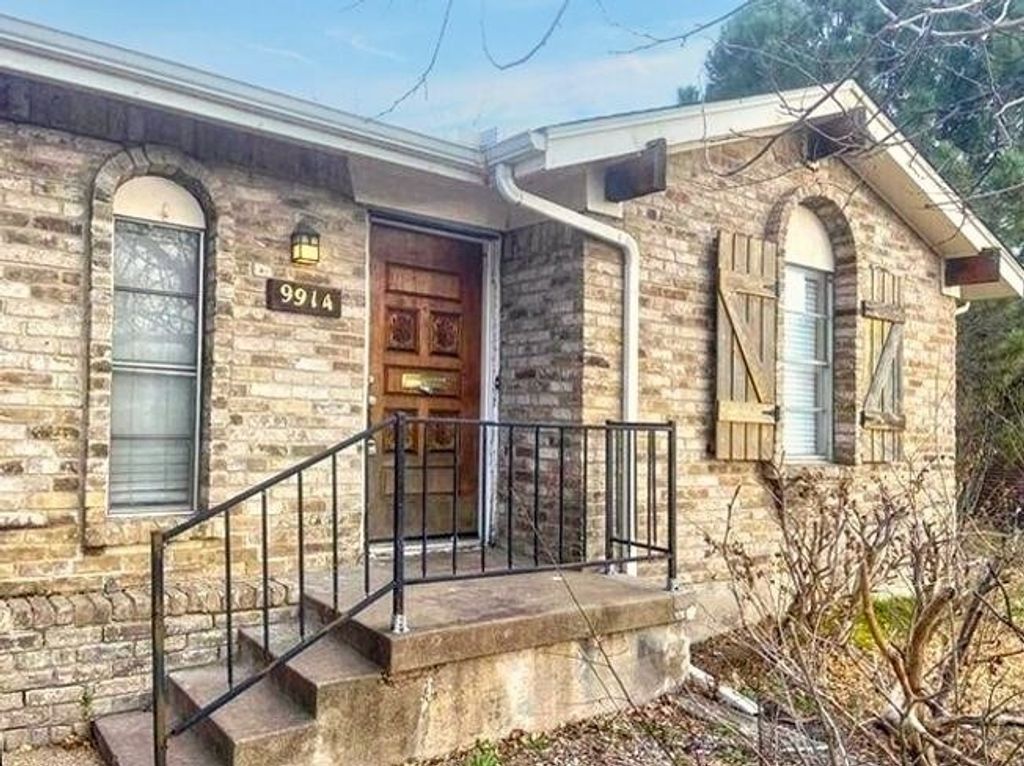 9914-9916 Brockbank Drive, Dallas, TX 75220