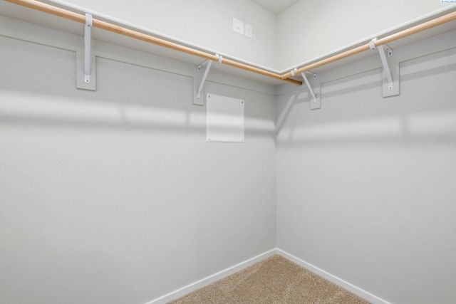 11305 Buckingham Dr, Pasco, WA 99301