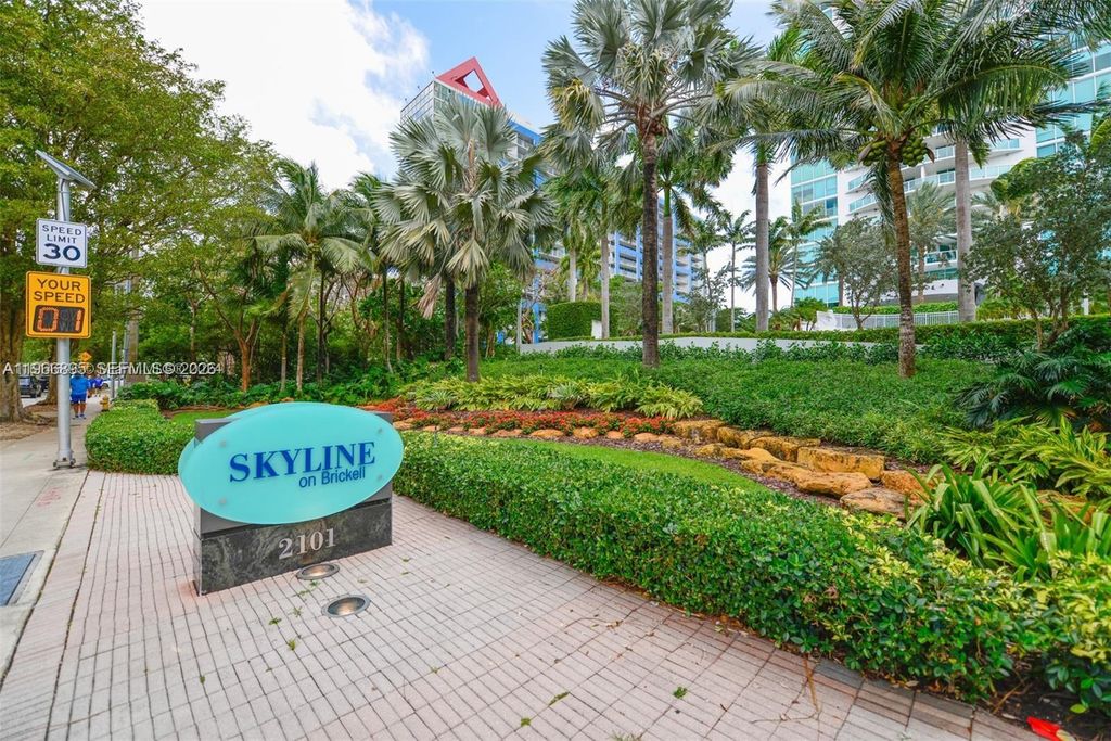2101 Brickell Ave 305, Miami, FL 33129